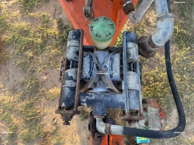 Pompe de traitement agricole pulvérisateur