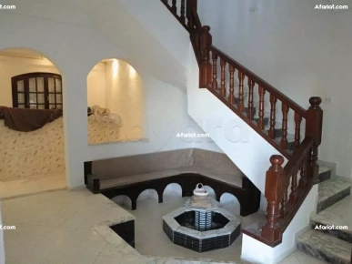 À louer une belle villa S+4 à la soukra
