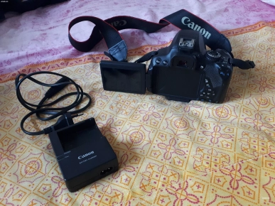 Canon 650D Appareil Photo