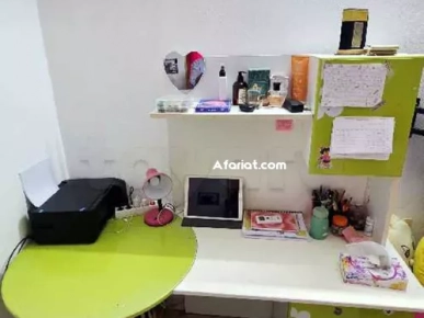 Chambre complète (Lit + Bureau + Armoire + Table de nuit)