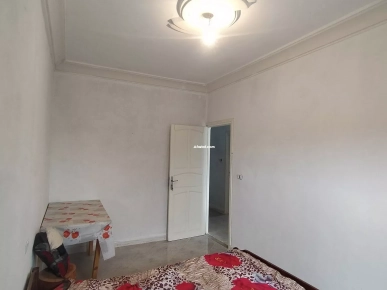 une maison indépendante près de la plage sud à El Hawaria