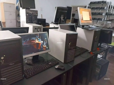 Liquidation 5 pc complet versus   i5 4G  499 Dt avec switcheur