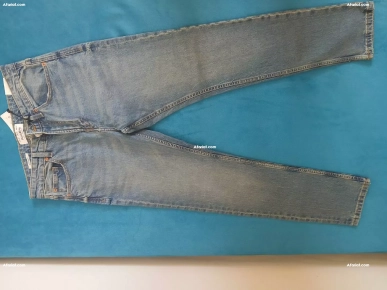 un neuf pantalon un neuf pantalon