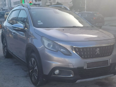 Peugeot 2008 1.2 5CV Toit Cielo panoramique
