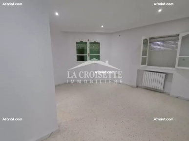Etage de villa S+4 à L'aouina  ZEL0457