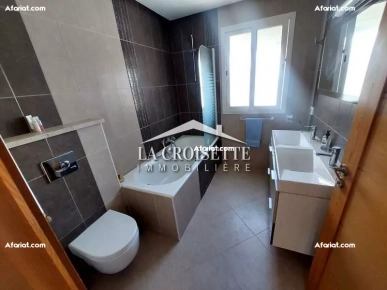 Appartement S+3 meublé à La Marsa  MAL4475