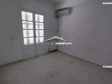 Villa S+5 à La Marsa MVL1511