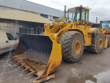 A VENDRE CHARGEUR SU PNEUS  CATERPILLAR 966F II A VENDRE CHARGEUR SU PNEUS  CATERPILLAR 966F II