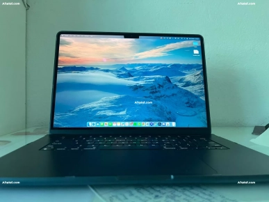 APPLE MacBook Air M2 15" (Minuit) 2023