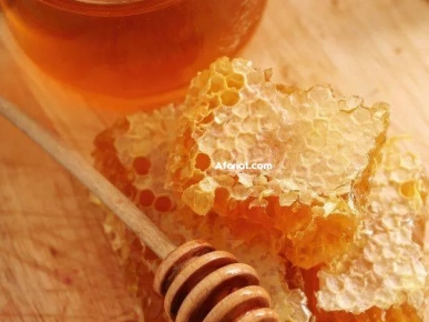 عسل حر للبيع وتوصيل متوفر لباب الدار ✅ عسل حر للبيع وتوصيل متوفر لباب الدار ✅