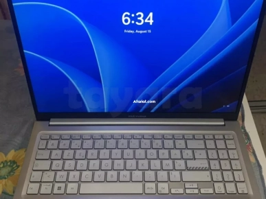 Asus Vivobook 16