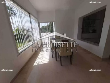 Villa S+5 avec piscine à Gammarth ZVL0356