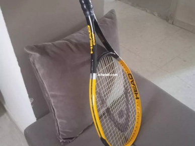 vend raquettes de tennis et raquettes squash