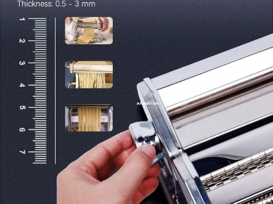 Machine à pâtes manuelle en acier inoxydable