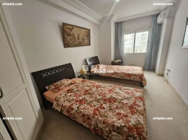 JOLI APPARTEMENT PIEDS DANS L'EAU