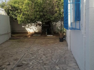 sidi bou said a louer villa vide