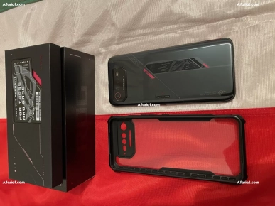 Rog phone 6 à vendre