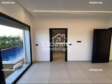 A vendre Appartement RDC avec piscine à Hammamet