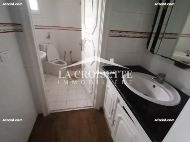 Villa à usage bureautique H+9 aux Berges du Lac 1ZBL0501
