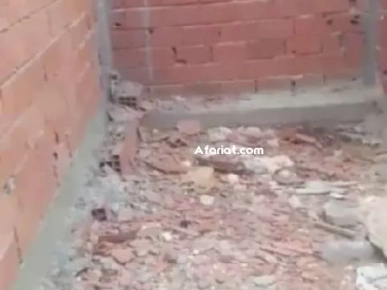 à vendre ou échange Maison avec voiture