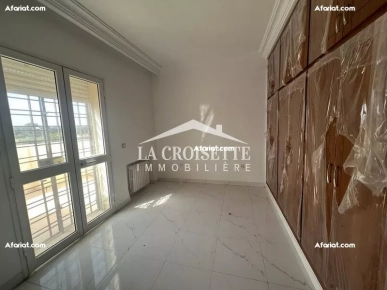 Villa S+5 avec piscine à La Marsa ZVL1394