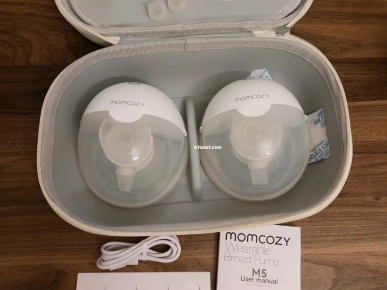 MOMCOZY M5 TIRE LAIT MAINS LIBRES AVEC 5 TAILLES DOUBLE
