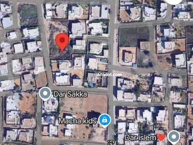 Terrain de 743 m² Rte tunis km 5