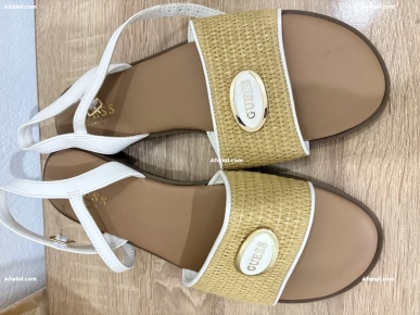 sandales Guesses original