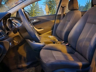 À vendre opel astra j