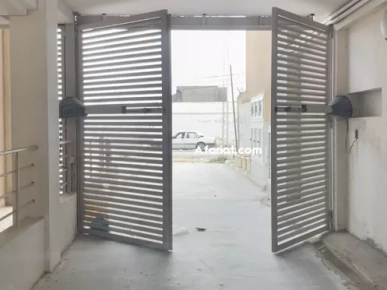 Á vendre un s+1 dans Á Raouad sur la route principale