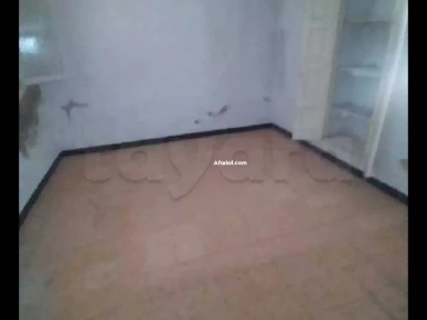 فيلا للبيع، طريق الافران، كلم 1.5