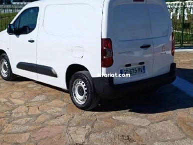peugeot partner k9