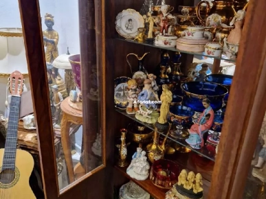 Vitrine Empire bois rose et cuivre laiton