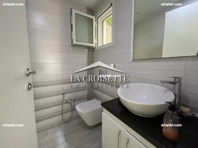 Triplex S+4 avec jardin à La Marsa 	MTRV0039