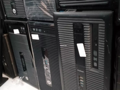 4 pc complet HP ProDesk 400 G3 / i5 4è Gén / 4 Go avec  switcheu