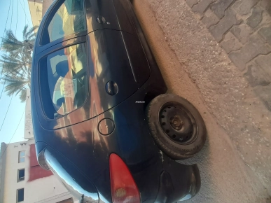 A vendre Peugeot 206 en très bonne état