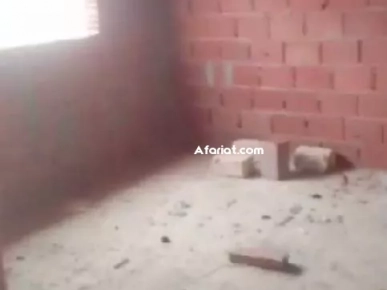 à vendre ou échange Maison avec voiture