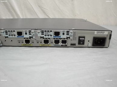 Cisco 2610XM Ethernet Router 10/100 Mbps