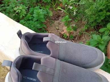 Chaussure LC Waikiki taille 43 Chaussure LC Waikiki taille 43