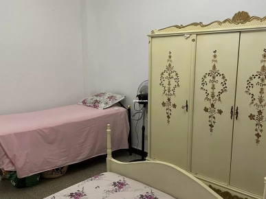 A vendre Appartement retapé à neuf à l'avenue de Carthage A vendre Appartement retapé à neuf à l'avenue de Carthage