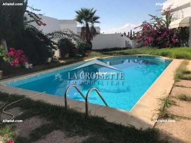 Villa S+5 avec piscine à Gammarth MVV0249