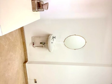 A Louer Bureau Haut Standing 3 Pieces