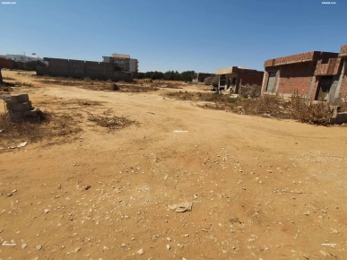 A vendre un terrain constructible de 250m² à chiwa kélibia A vendre un terrain constructible de 250m² à chiwa kélibia