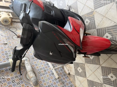 scooter 80 Kymco NEUF