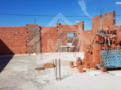 à vendre un superbe terrain à korba