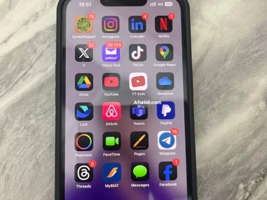 iPhone 13 bleu 128Go