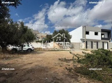 Terrain avec titre bleu individuel à Hammamet