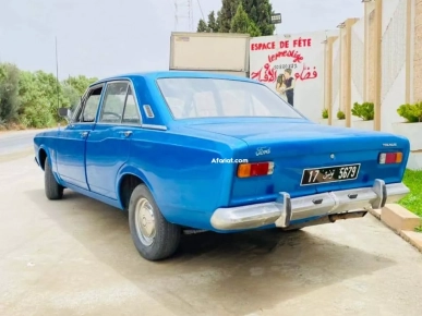 Voiture de collection antique Voiture de collection antique
