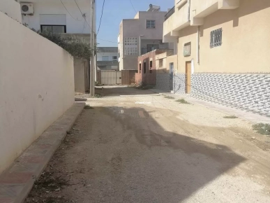 raoued route sidi amor a vendre villa un seul niveau inachevé