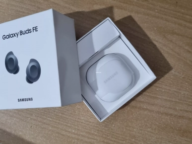Galaxy buds FE